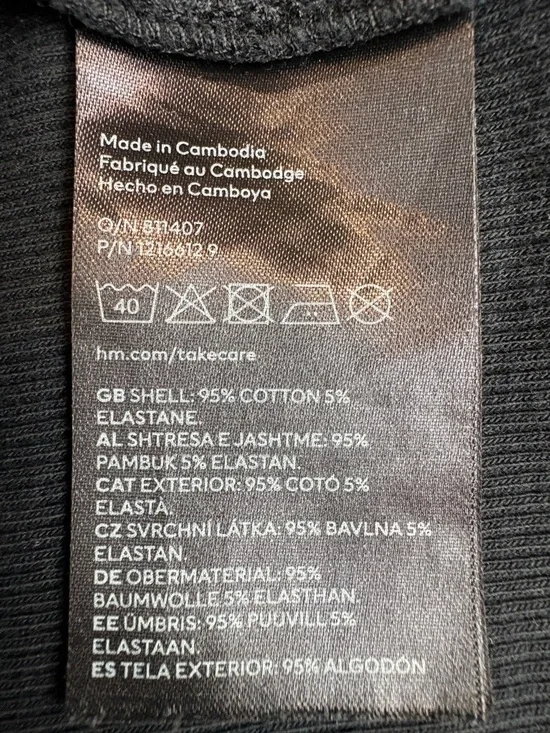 Ribbed sleeveless bodycon tank dress, feat. figure-hugging silhouette size Large - Picture 10 of 10